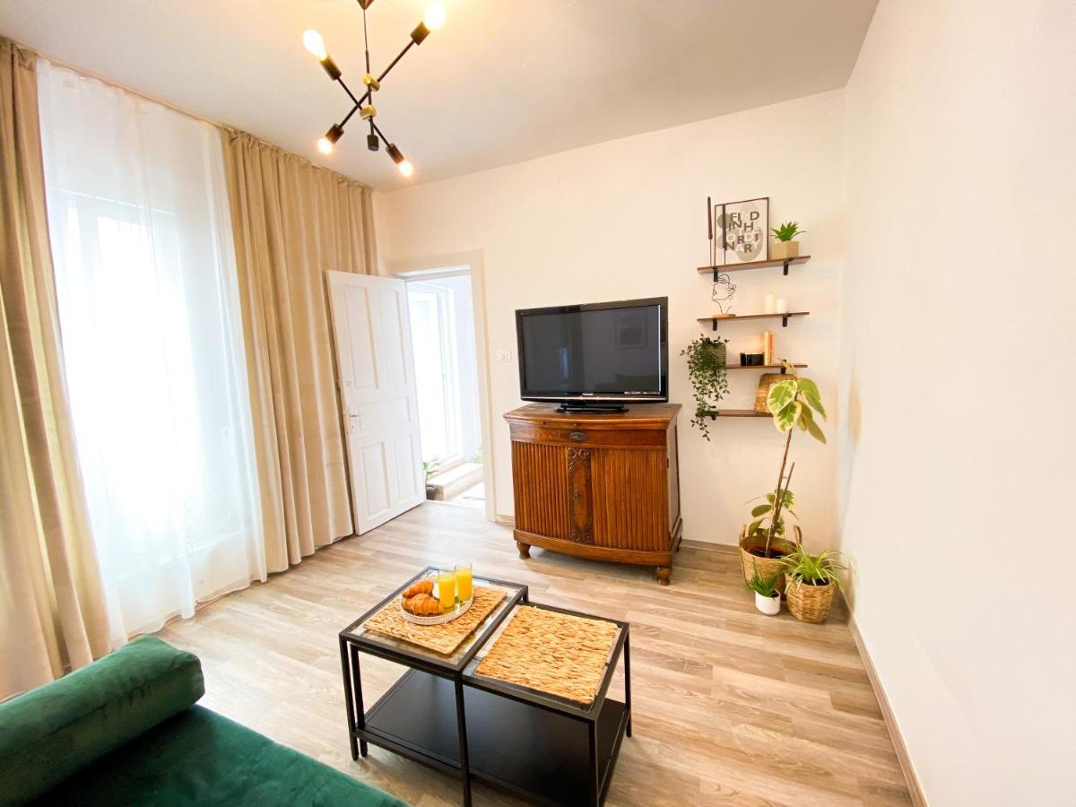 Villa 56 Constanta Exterior photo